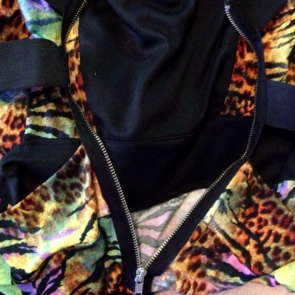 🚫SOLD🚫 - Picture 3 of 3