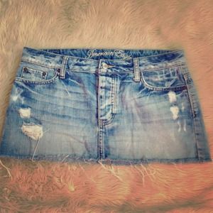 American Eagle Outfitters Distressed Denim Skirt 8
