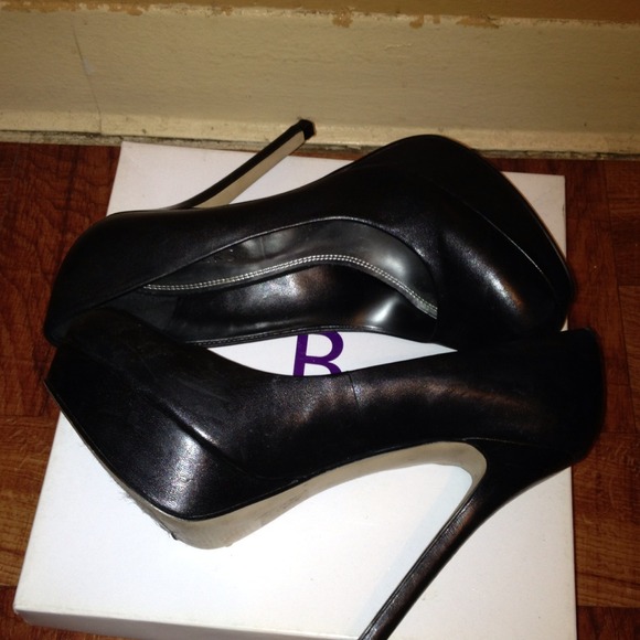 Round Toe platform - Picture 2 of 2