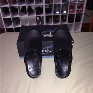 🌟 Original Dansko clogs practically new 🌟