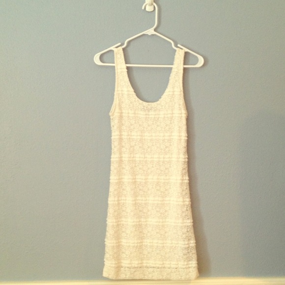 ❎SOLD IN BUNDLE❎Forever 21 White Lace Dress-Sz Med