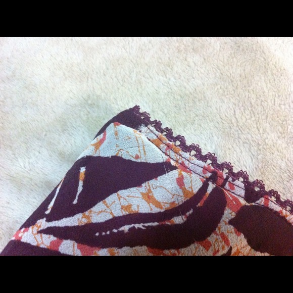 Patterned Skirt - Picture 2 of 3