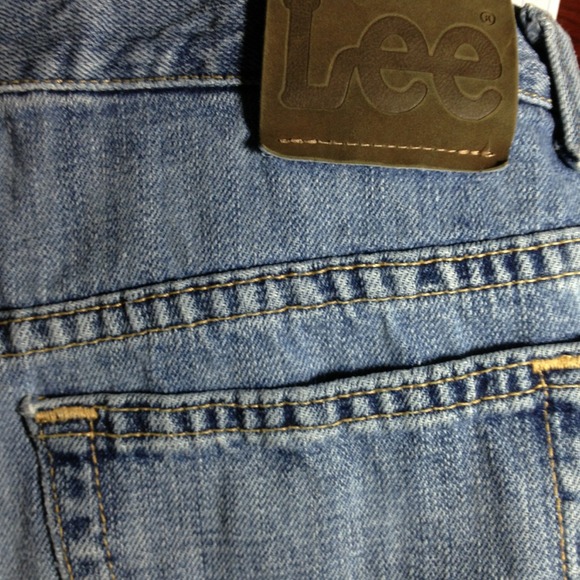 Boys lightly worn jeans.