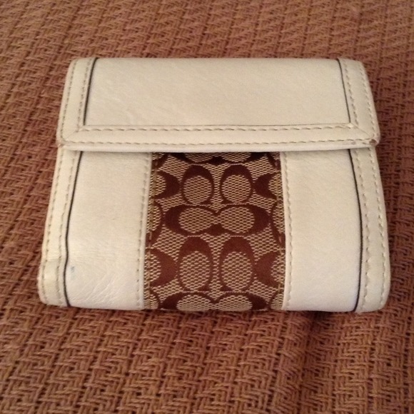SOLD😘 - Picture 3 of 3
