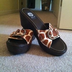 Giraffe print wedge sandals
