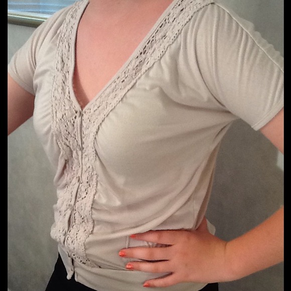 Cardigan shirt - Picture 1 of 1