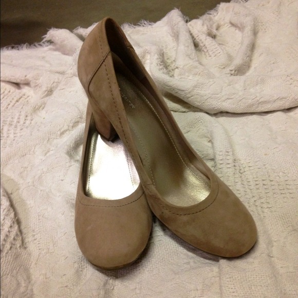 ❗️SOLD❗️BCBG Gorgeous Heels!!