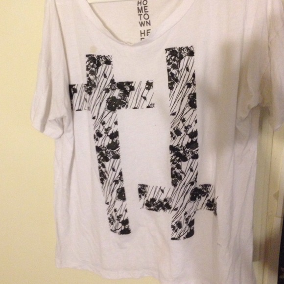 Double cross shirt - Picture 1 of 3