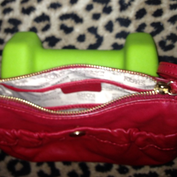 Small leather Michael Kors handbag - Picture 2 of 2