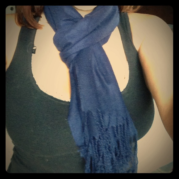 Blue scarf