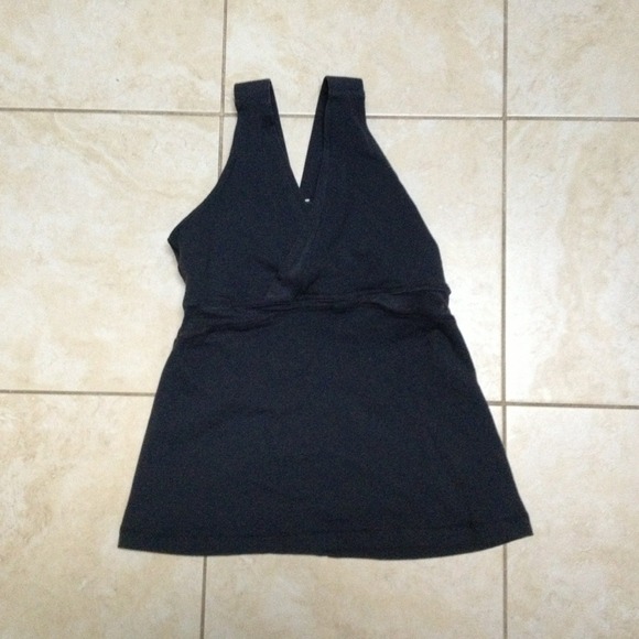 Lulu work out tank size 8
