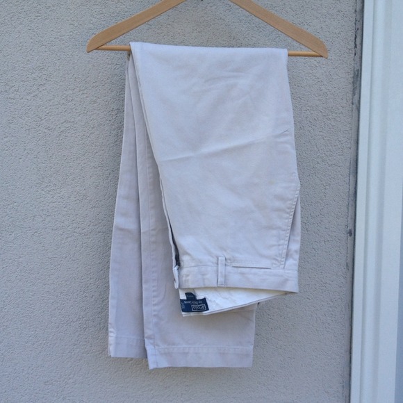 SOLD IN BUNDLE Men's Classic Polo Khaki Chinos - Picture 1 of 4