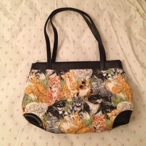 Cat purse