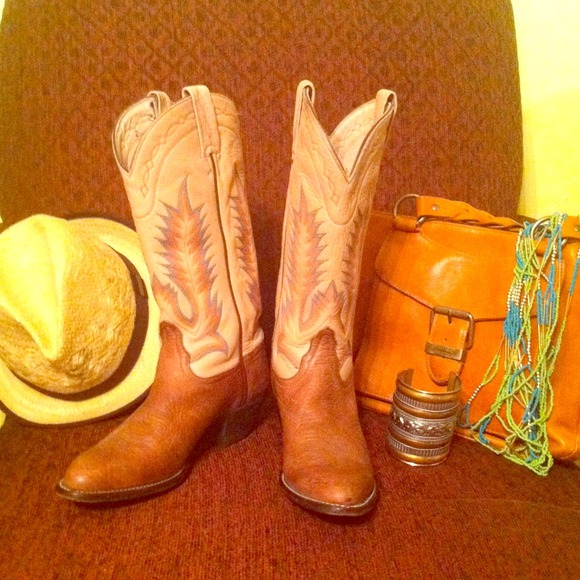 Tony Lama Boots BEAUTIFUL COWBOYS!