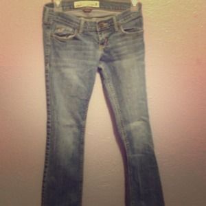 Hollister jeans