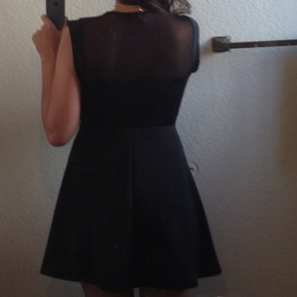 βSOLDβ MESH DRESSππ - Picture 4 of 4