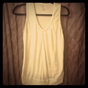 Gap vneck tank