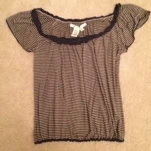 Gray/navy striped short sleeved shirt