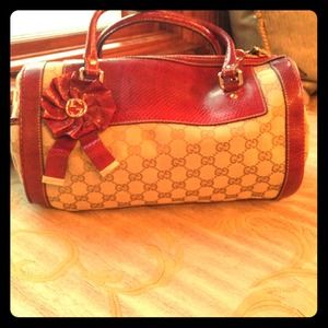 Beautiful Gucci purse!!!