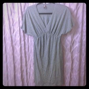 Old navy grey vneck dress
