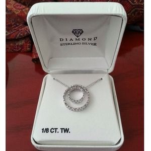 Pretty Diamond Necklace