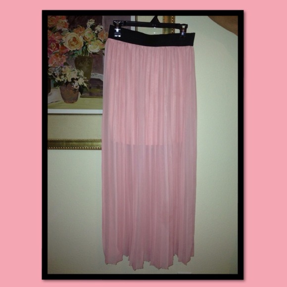 Pleated Maxi Skirt