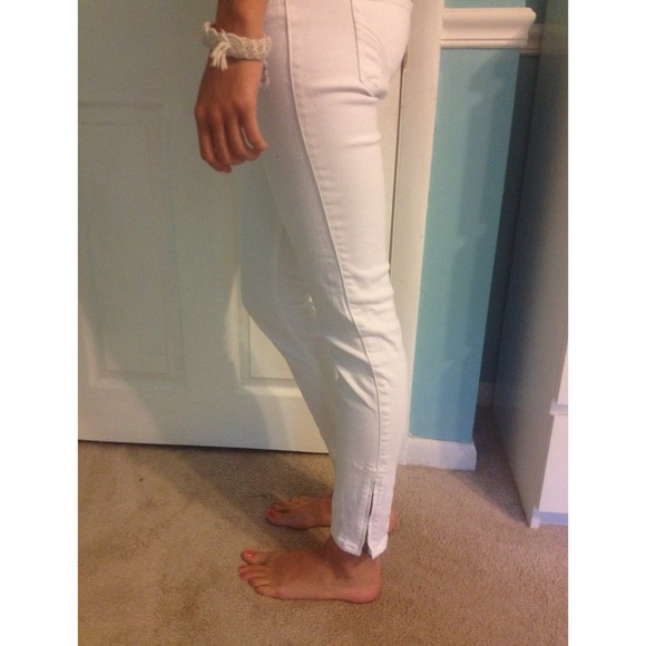 Hollister white skinny jeans