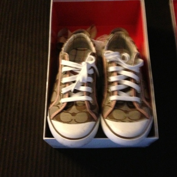 Coach shoes