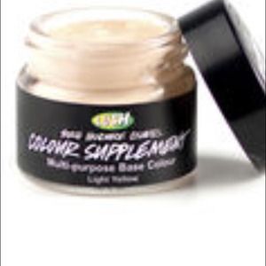 Lush light yellow tint