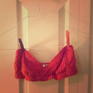 Red bandeau with blue polka-dots