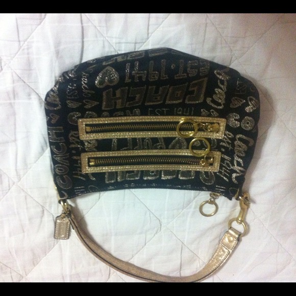 Coach shoulder bag