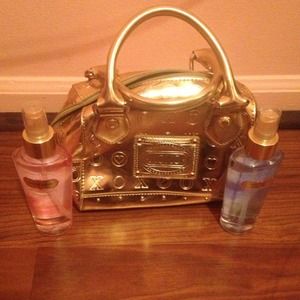 Xoxo purse , 2 fragrance mist!..ON SALE..