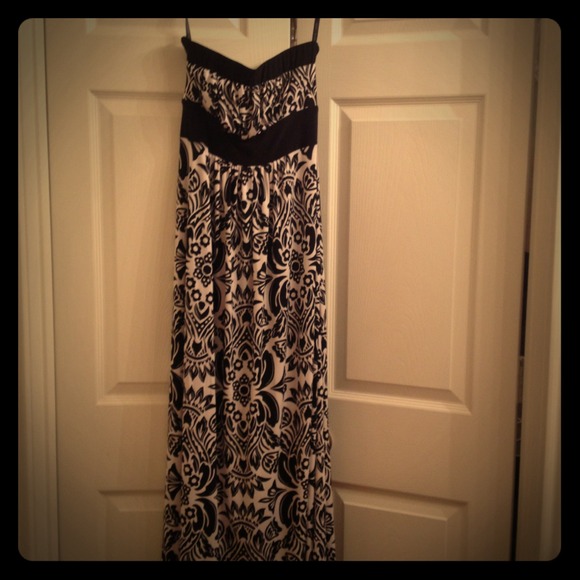 Bisou Bisou maxi dress