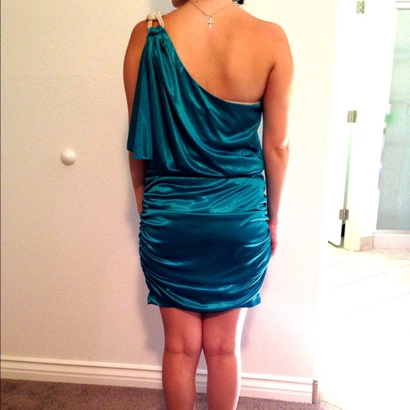Teal color dress - Picture 2 of 2
