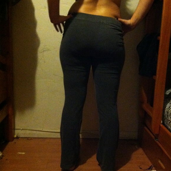 Black yogas