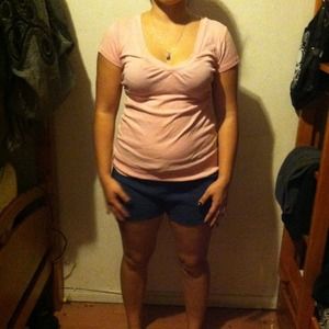 Light pink regular vneck