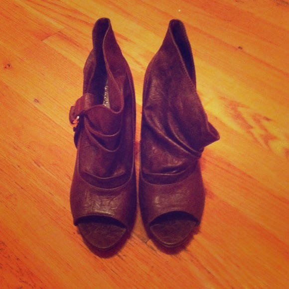 Open toe heals