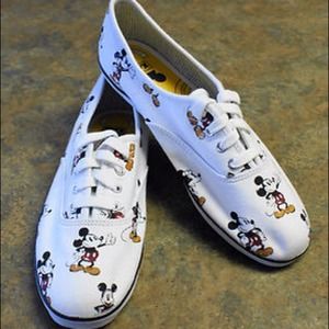 Disney Parks Authentic MICKEY MOUSE Keds