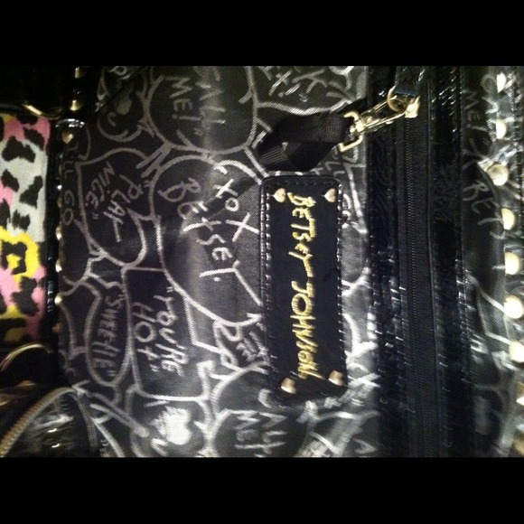 Handbag - Picture 2 of 2