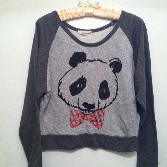 Long sleeve panda shirt from XXI