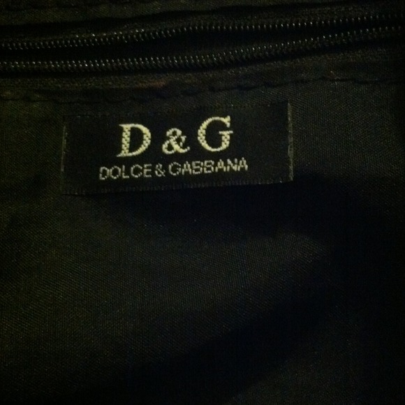 D&G black purse! - Picture 3 of 3
