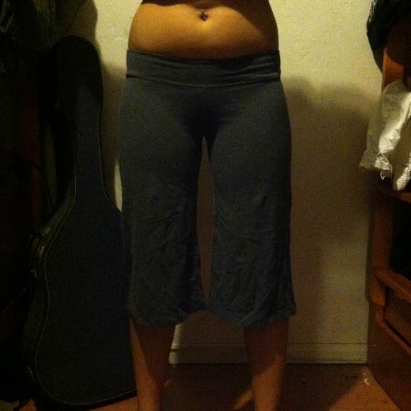 Super cute knee length pants