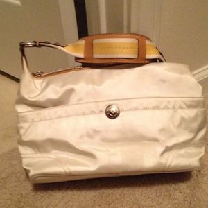 White coach purse