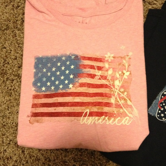 SOLD!!!    2 American Themed Shirts - Picture 2 of 3