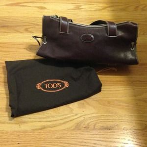 Adorable Tod's handbag. 100% Authentic.