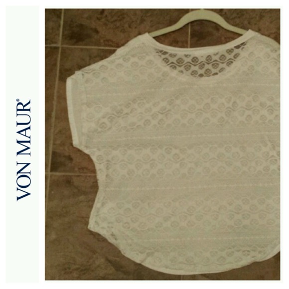 Lace back dolman top. White. - Picture 1 of 2