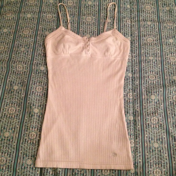 ✨REDUCED✨ 2 Aeropostale tank tops - Picture 3 of 4
