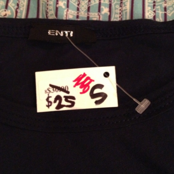 ✨REDUCED✨ Long sleeve shirt - Picture 4 of 4