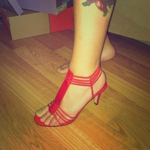 Red heels: sale***everyone needs cute red heels