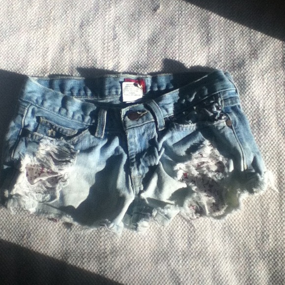 Ombré studded shorts